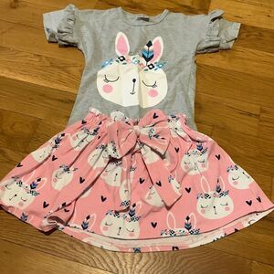 Girls Bunny Graphic Tee & Skirt Set Size L